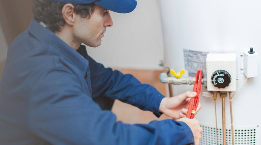 Local expert plumbing services in Flag Pond, TN